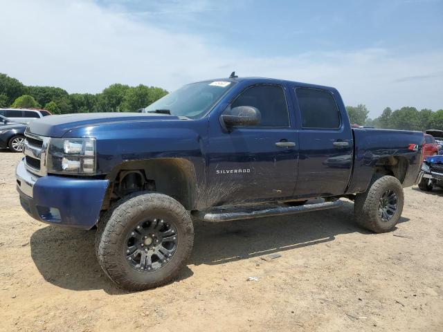 CHEVROLET SILVERADO 2011 with VIN 3GCPKSE3XBG123911 - Photo from auction