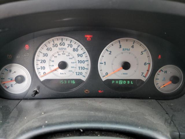 Photo 9 from auction – 2005 CHRYSLER TOWN & COU with VIN 2C4GP54L75R270660