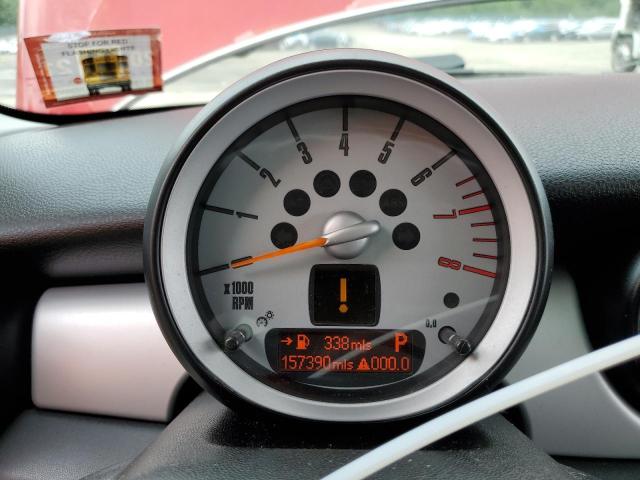 Photo 9 from auction – 2008 MINI COOPER with VIN WMWMF33558TT61160
