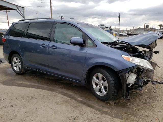 Photo 4 from auction – 2016 TOYOTA SIENNA LE with VIN 5TDKK3DCXGS698598