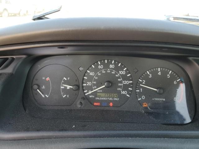 Photo 9 from auction – 2000 TOYOTA CAMRY CE with VIN 4T1BG22K8YU639645