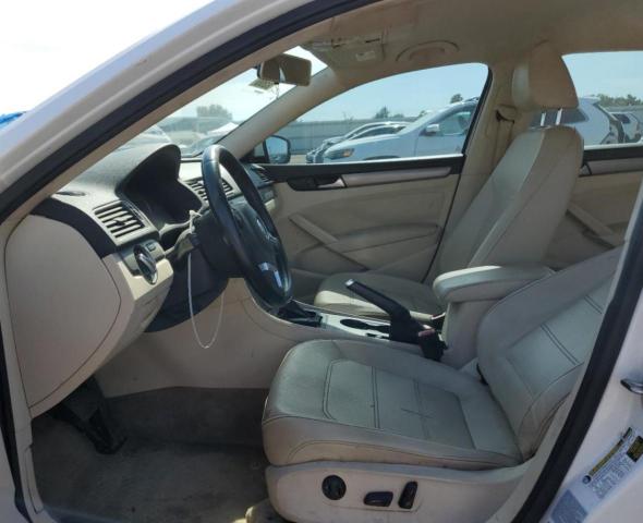 Photo 7 from auction – 2015 VOLKSWAGEN PASSAT SE with VIN 1VWBT7A36FC069944