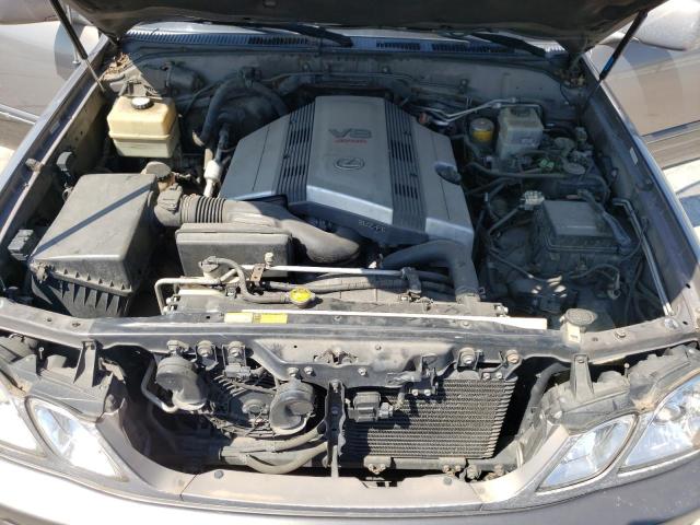Photo 12 from auction – 2000 LEXUS LX 470 with VIN JT6HT00W0Y0100553