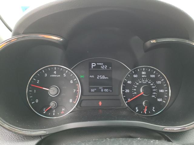 Photo 9 from auction – 2018 KIA FORTE LX with VIN 3KPFK4A75JE228771