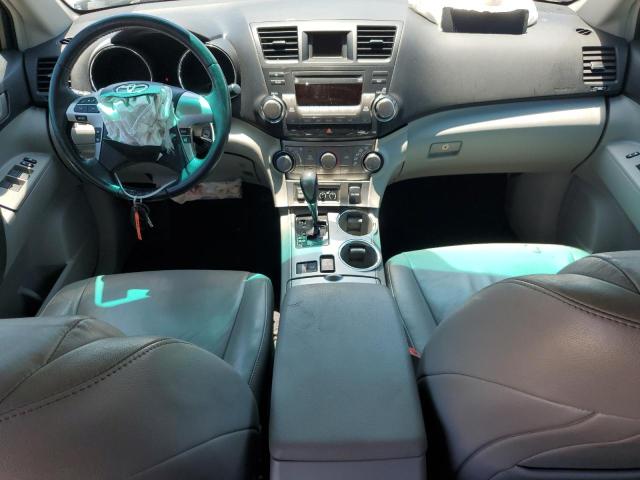 Photo 8 from auction – 2011 TOYOTA HIGHLANDER with VIN 5TDZK3EH4BS043256