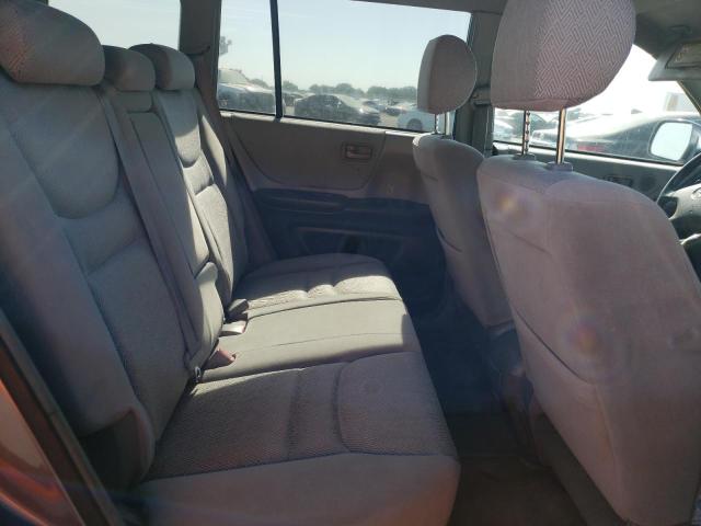 Photo 11 from auction – 2003 TOYOTA HIGHLANDER with VIN JTEGF21A730104212