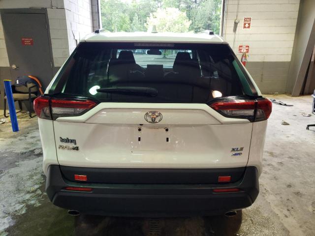 Photo 6 from auction – 2019 TOYOTA RAV4 XLE with VIN JTMP1RFV3KD507473