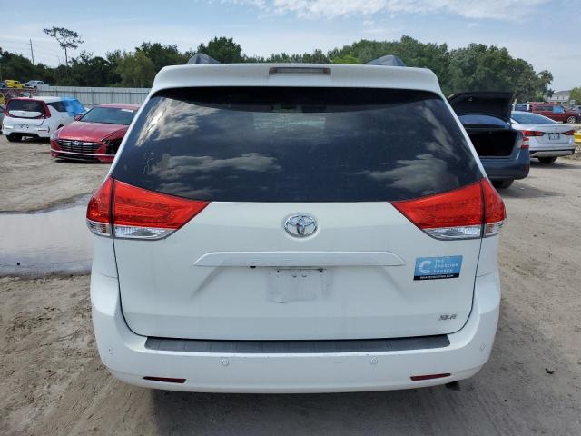 Photo 6 from auction – 2011 TOYOTA SIENNA XLE with VIN 5TDYK3DC2BS032628