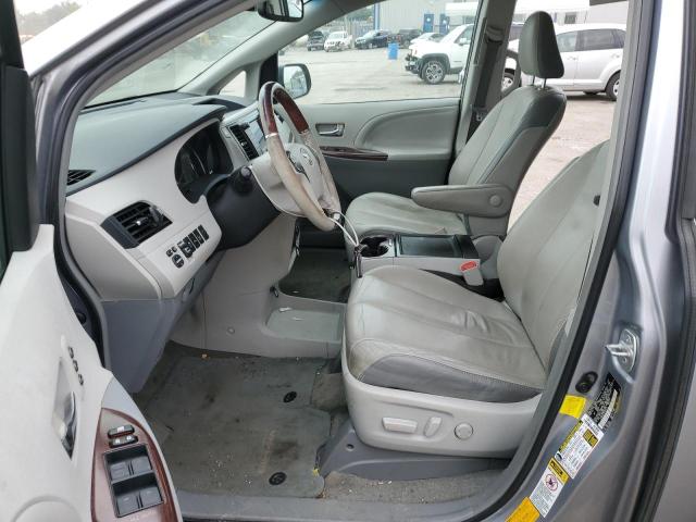Photo 7 from auction – 2013 TOYOTA SIENNA XLE with VIN 5TDDK3DC4DS055412
