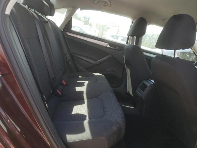 Photo 10 from auction – 2014 VOLKSWAGEN PASSAT S with VIN 1VWAP7A37EC020038