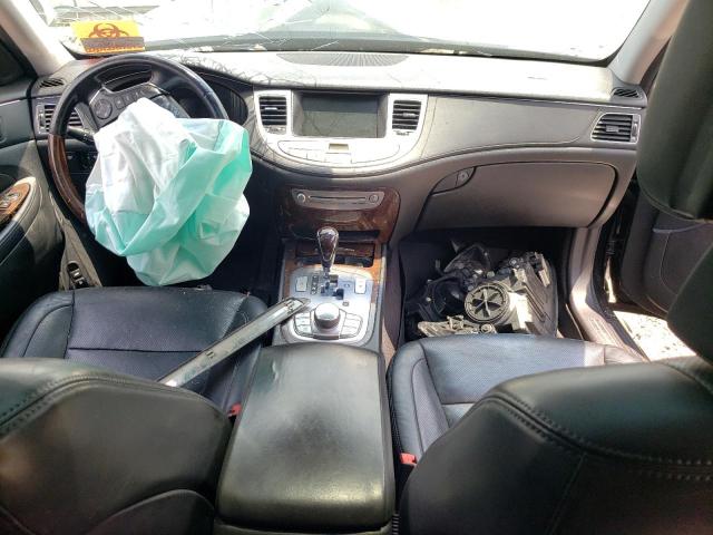 Photo 8 from auction – 2011 HYUNDAI GENESIS 4. with VIN KMHGC4DF7BU118646