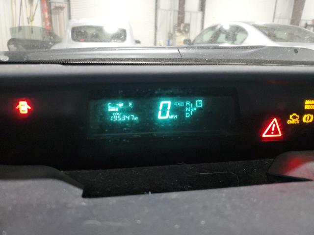 Photo 9 from auction – 2005 TOYOTA PRIUS with VIN JTDKB20U153065575