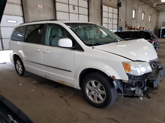 Photo 4 from auction – 2010 CHRYSLER TOWN & COU with VIN 2A4RR5D14AR265986