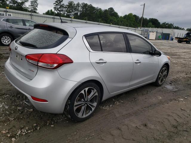 Photo 3 from auction – 2016 KIA FORTE EX with VIN KNAFX5A81G5528955