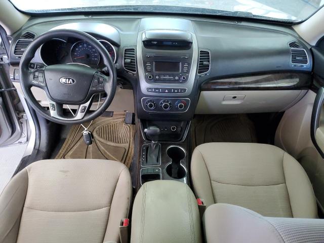 Photo 8 from auction – 2014 KIA SORENTO LX with VIN 5XYKTDA70EG426663