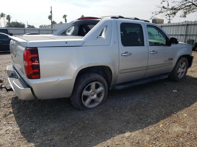 Photo 3 from auction – 2012 CHEVROLET AVALANCHE with VIN 3GNTKFE78CG228058