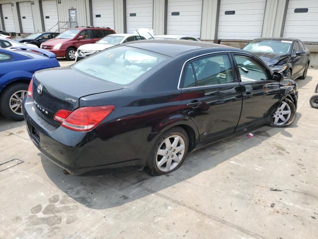 Photo 3 from auction – 2005 TOYOTA AVALON XL with VIN 4T1BK36B05U025697