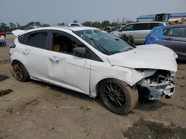 Photo 4 from auction – 2016 FORD FOCUS ST with VIN 1FADP3L91GL229388