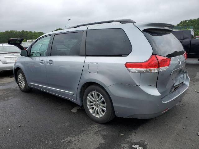 Photo 2 from auction – 2012 TOYOTA SIENNA XLE with VIN 5TDYK3DC2CS187780