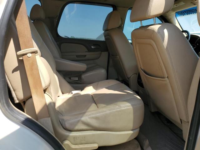 Photo 11 from auction – 2008 GMC YUKON with VIN 1GKFC13058R201200