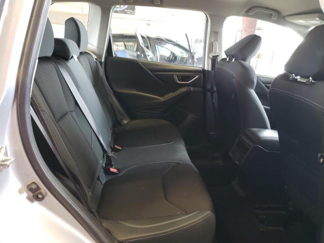Photo 11 from auction – 2019 SUBARU FORESTER with VIN JF2SKACC5KH423841