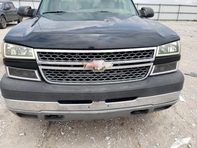 Foto 11 de la subasta – 2005 CHEVROLET SILVERADO con VIN 1GCHC23U75F830161