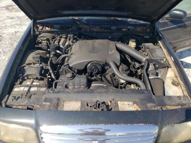 Photo 11 from auction – 1999 FORD CROWN VICT with VIN 2FAFP74W5XX211645