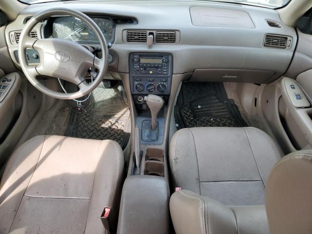 Photo 10 from auction – 2001 TOYOTA CAMRY LE with VIN 4T1BF22K31U116221