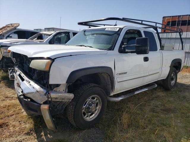 CHEVROLET SILVERADO 2003 with VIN 1GCHC29U53E160037 - Photo from auction