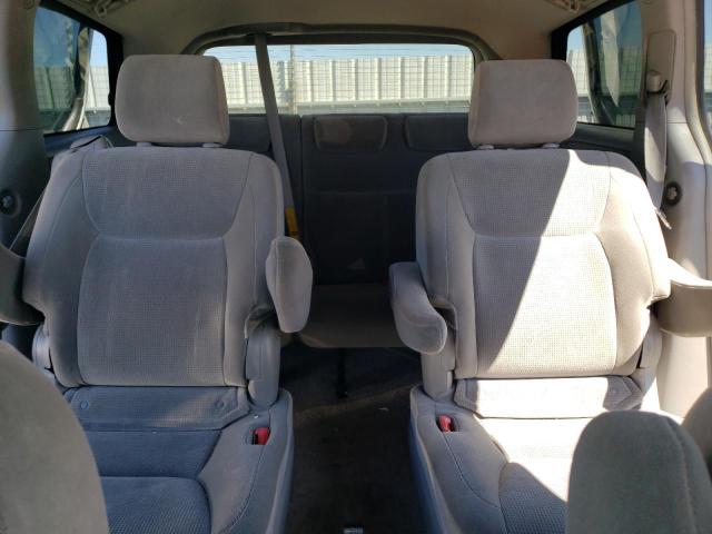 Photo 10 from auction – 2005 TOYOTA SIENNA CE with VIN 5TDZA23C85S229634