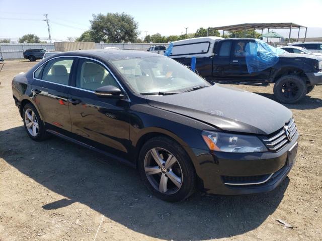 Photo 4 from auction – 2012 VOLKSWAGEN PASSAT SE with VIN 1VWBP7A32CC074283