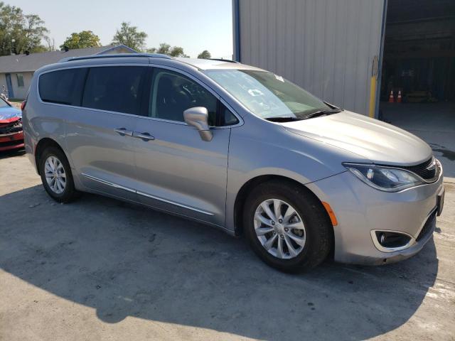 Photo 4 from auction – 2019 CHRYSLER PACIFICA T with VIN 2C4RC1BG6KR547880