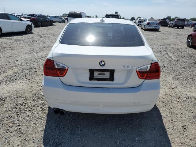 Photo 6 from auction – 2006 BMW 330 I with VIN WBAVB33596KS34608