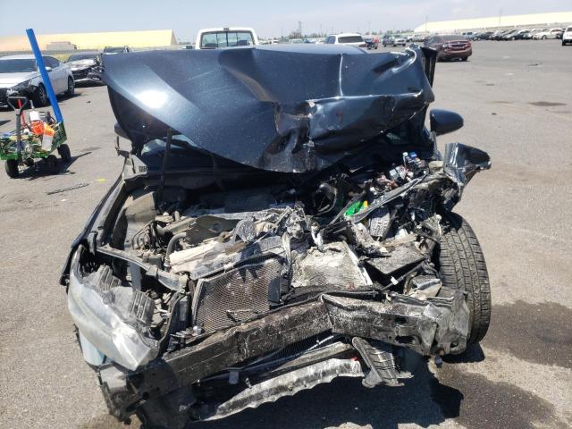 Photo 5 from auction – 2017 TOYOTA CAMRY LE with VIN 4T1BF1FKXHU303440