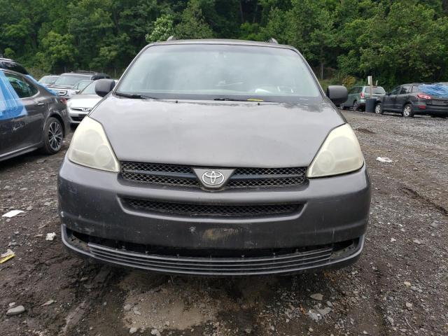 Photo 5 from auction – 2005 TOYOTA SIENA with VIN 5TDZA23C65S370217