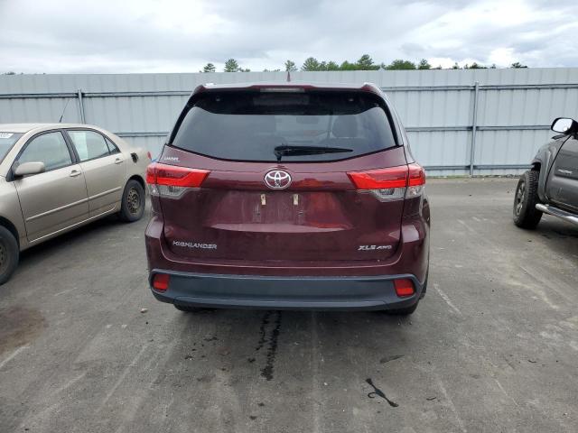 Photo 6 from auction – 2018 TOYOTA HIGHLANDER with VIN 5TDJZRFH9JS867522