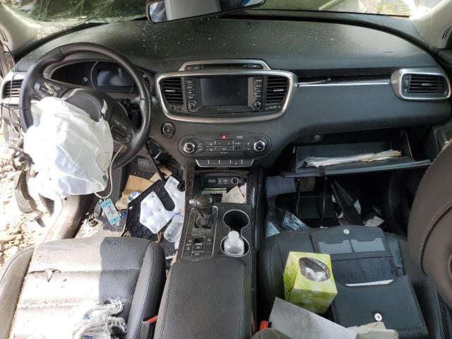 Photo 8 from auction – 2017 KIA SORENTO EX with VIN 5XYPHDA51HG301732