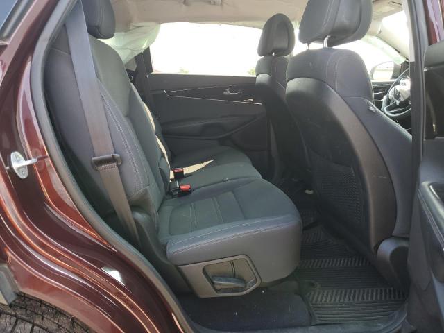 Photo 11 from auction – 2016 KIA SORENTO LX with VIN 5XYPG4A34GG138588