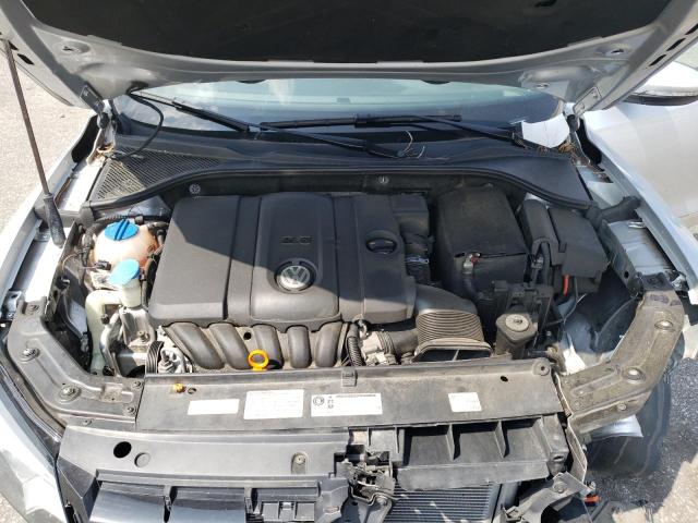 Photo 11 from auction – 2012 VOLKSWAGEN PASSAT SEL with VIN 1VWCH7A37CC074832