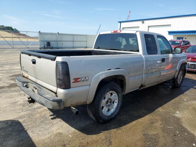 Photo 3 from auction – 2006 CHEVROLET SILVERADO with VIN 1GCEK19B26Z213692