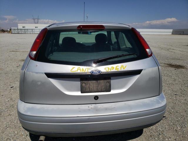 Photo 6 from auction – 2000 FORD FOCUS ZX3 with VIN 3FAFP3133YR132512