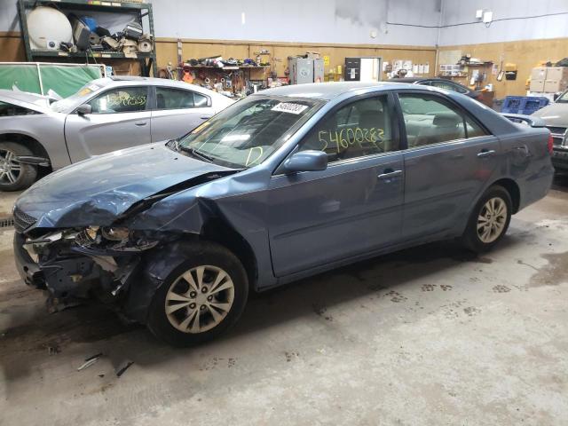 TOYOTA CAMRY LE 2004 with VIN 4T1BE32K54U794076 - Photo from auction