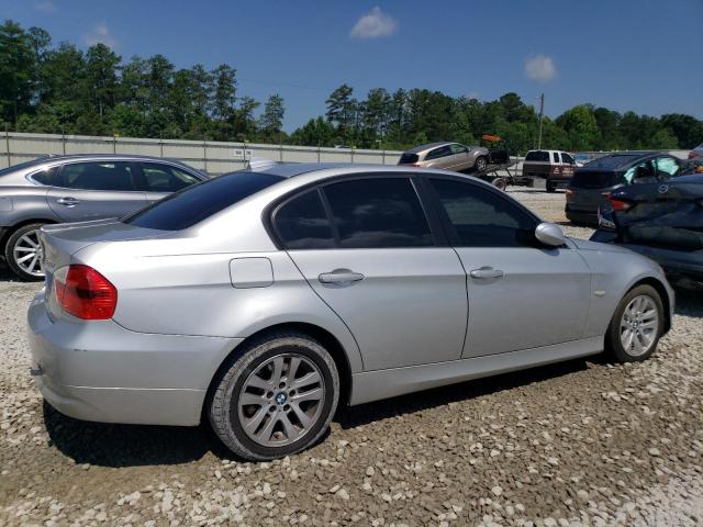 Photo 3 from auction – 2007 BMW 328 XI with VIN WBAVC93577KX60401