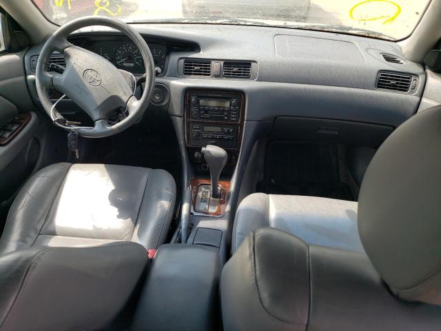 Photo 8 from auction – 2000 TOYOTA CAMRY LE with VIN 4T1BF28K2YU095671