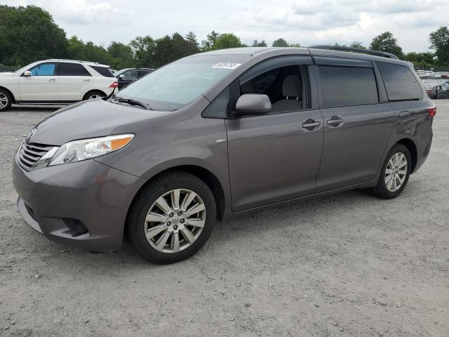 Photo 1 from auction – 2017 TOYOTA SIENNA LE with VIN 5TDJZ3DC7HS154942