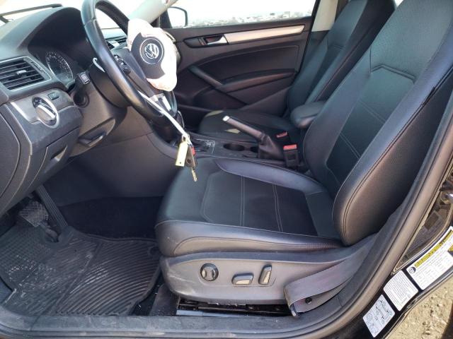 Photo 7 from auction – 2015 VOLKSWAGEN PASSAT S with VIN 1VWAS7A37FC021593