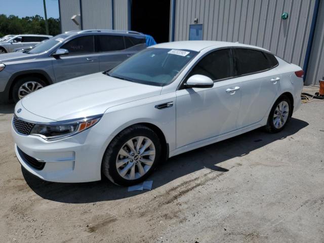 KIA OPTIMA EX 2018 with VIN 5XXGU4L31JG221199 - Photo from auction