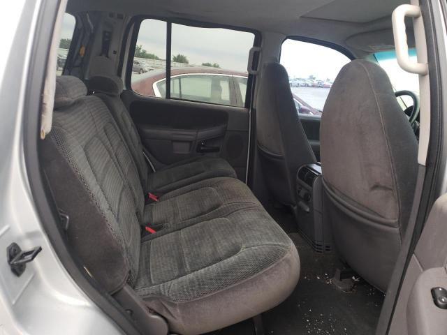 Photo 11 from auction – 2002 FORD EXPLORER X with VIN 1FMZU73W52UA56270