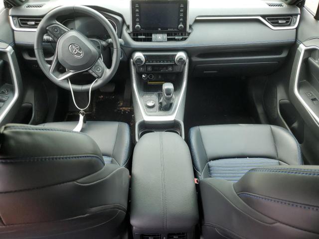 Photo 8 from auction – 2020 TOYOTA RAV4 XSE with VIN JTMEWRFV3LD539401