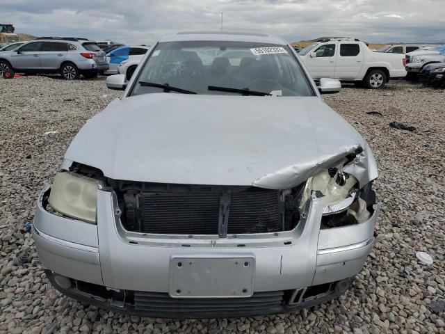 Photo 5 from auction – 2002 VOLKSWAGEN PASSAT with VIN WVWPD63B82P433708